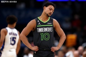 开云-C9观众热烈欢呼！，杜兰特迎来七赛季出色发挥赛场气氛高涨的简单介绍