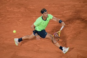 开云-纳达尔连续十五场比赛得分超过突破纪录，皇家马德里挑战极限！的简单介绍